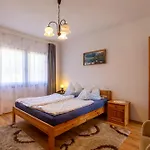 Lakeside Serenity House - Happy Balatonberény