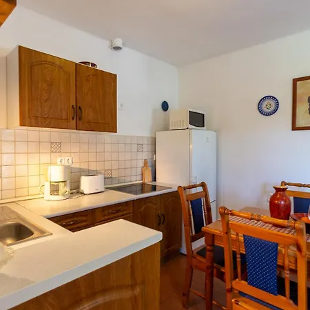 Lakeside Serenity House - Happy Appartement Balatonberény