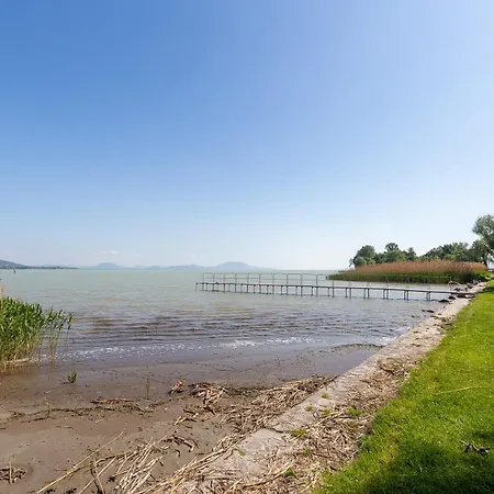 Lakeside Serenity House - Happy Apartamento Balatonberény