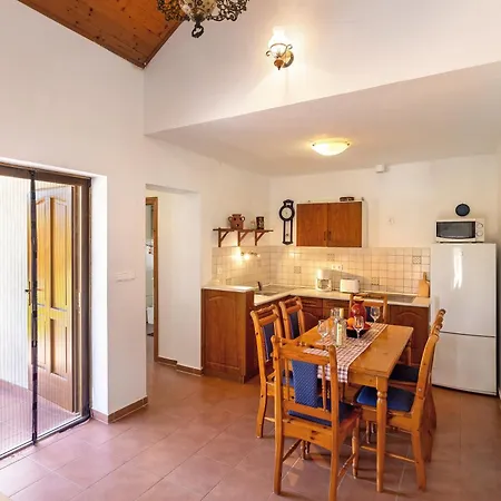 Appartamento Lakeside Serenity House - Happy Balatonberény