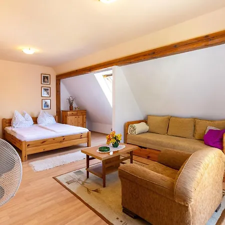 Lakeside Serenity House - Happy Balatonberény